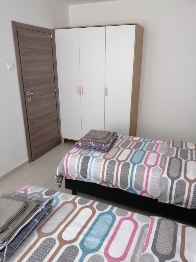 Studio Apartment Mila Pula Exterior foto