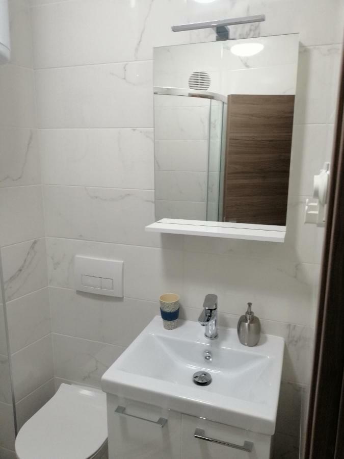 Studio Apartment Mila Pula Exterior foto